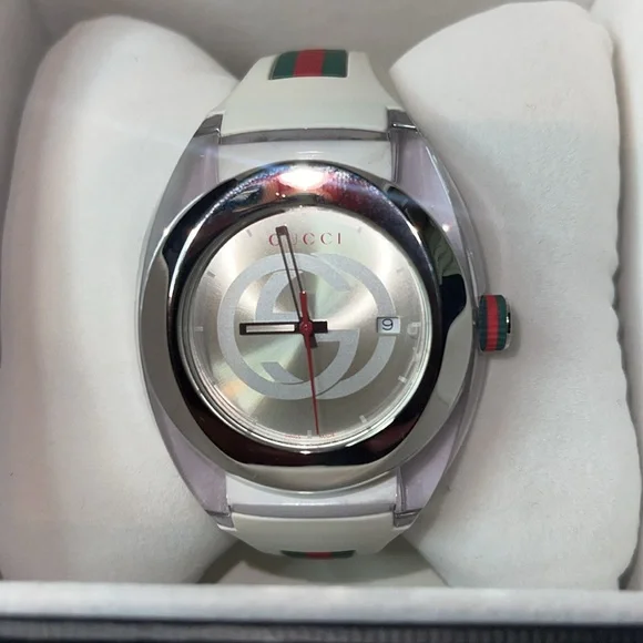 Gucci Sync Watch - Picture 3 of 8